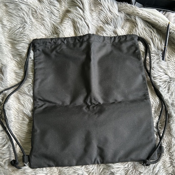 PINK Drawstring Backpack - Picture 3 of 3